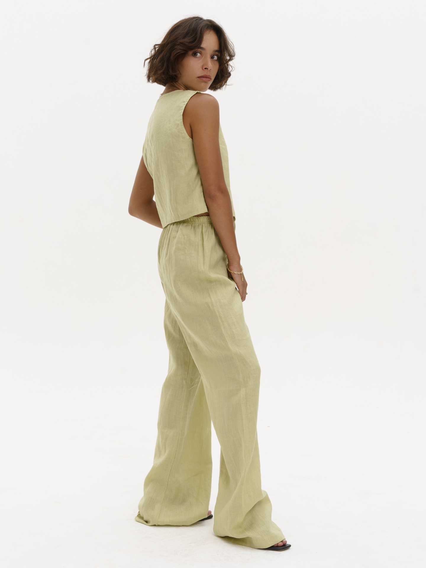 Linen Relaxed Pants in Pistachio