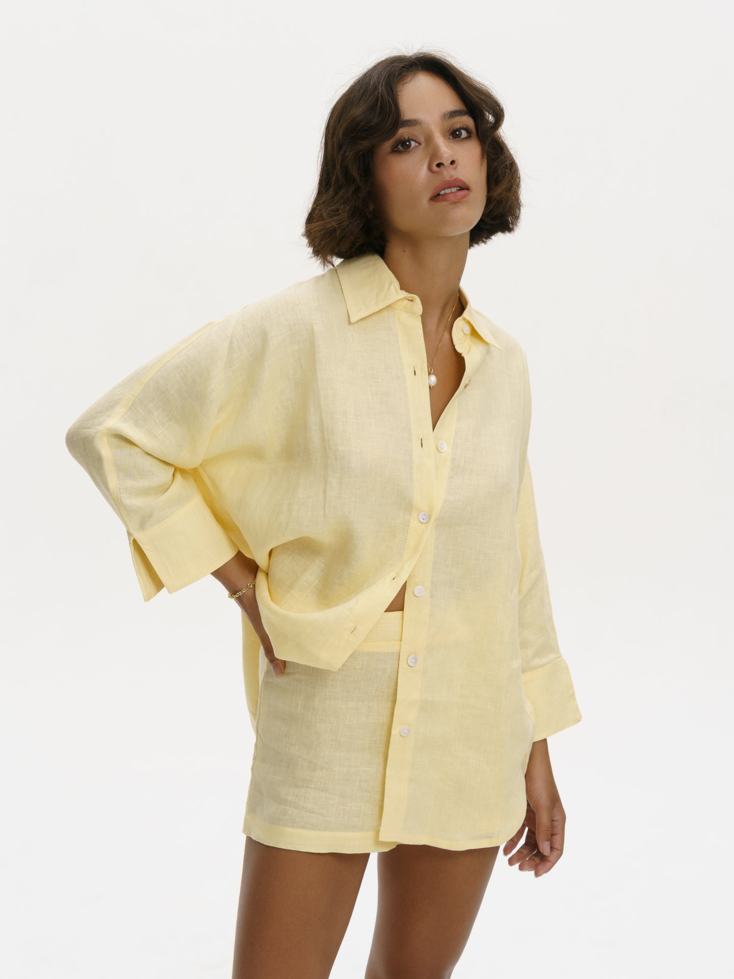 Blooming Linen Shorts in Yellow