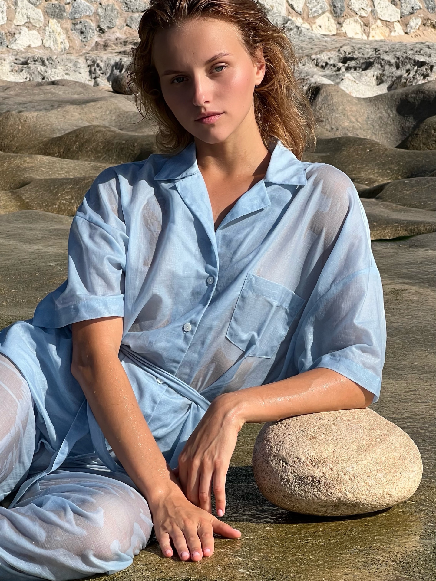 Boyfriend Linen Shirt in Baby Blue