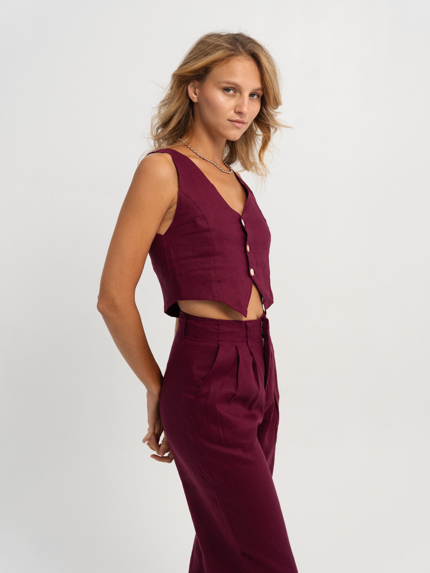 Linen Vest in Berry