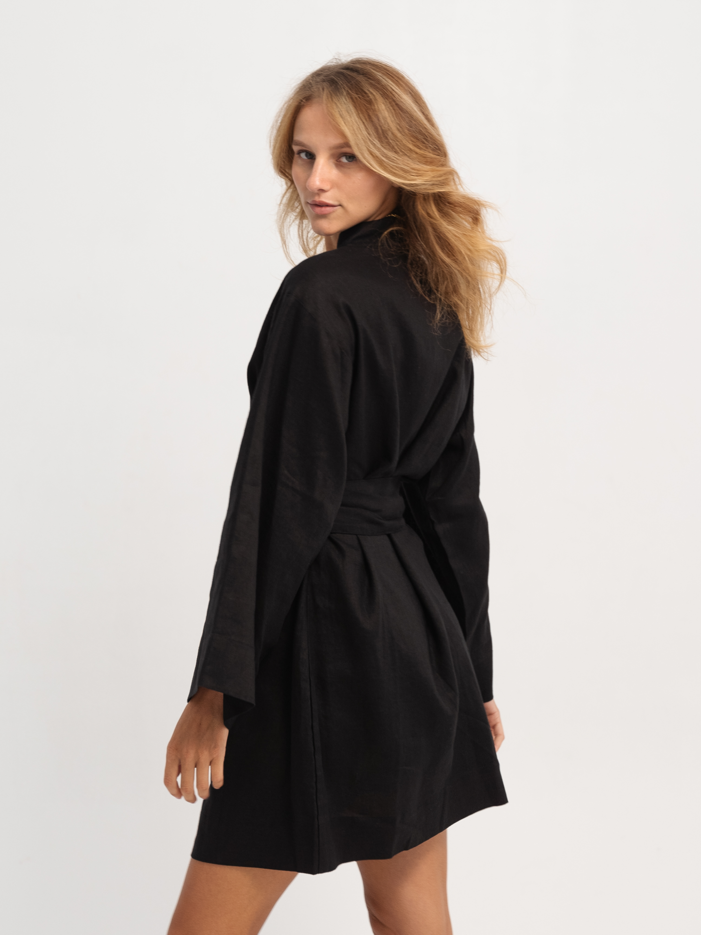 Linen Kimono Long Sleeve in Black