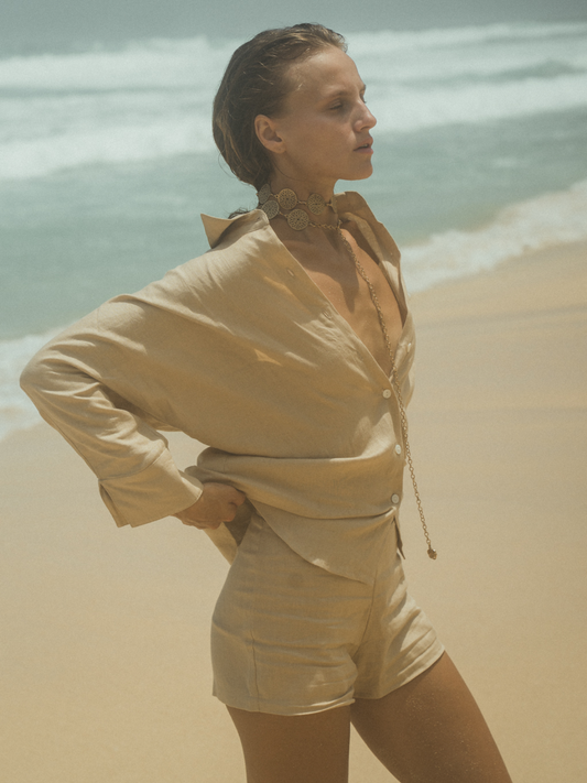 Blooming Linen Shorts in Beige