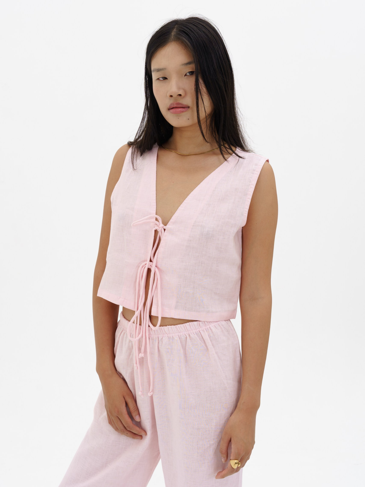 Linen Vest in Baby Pink