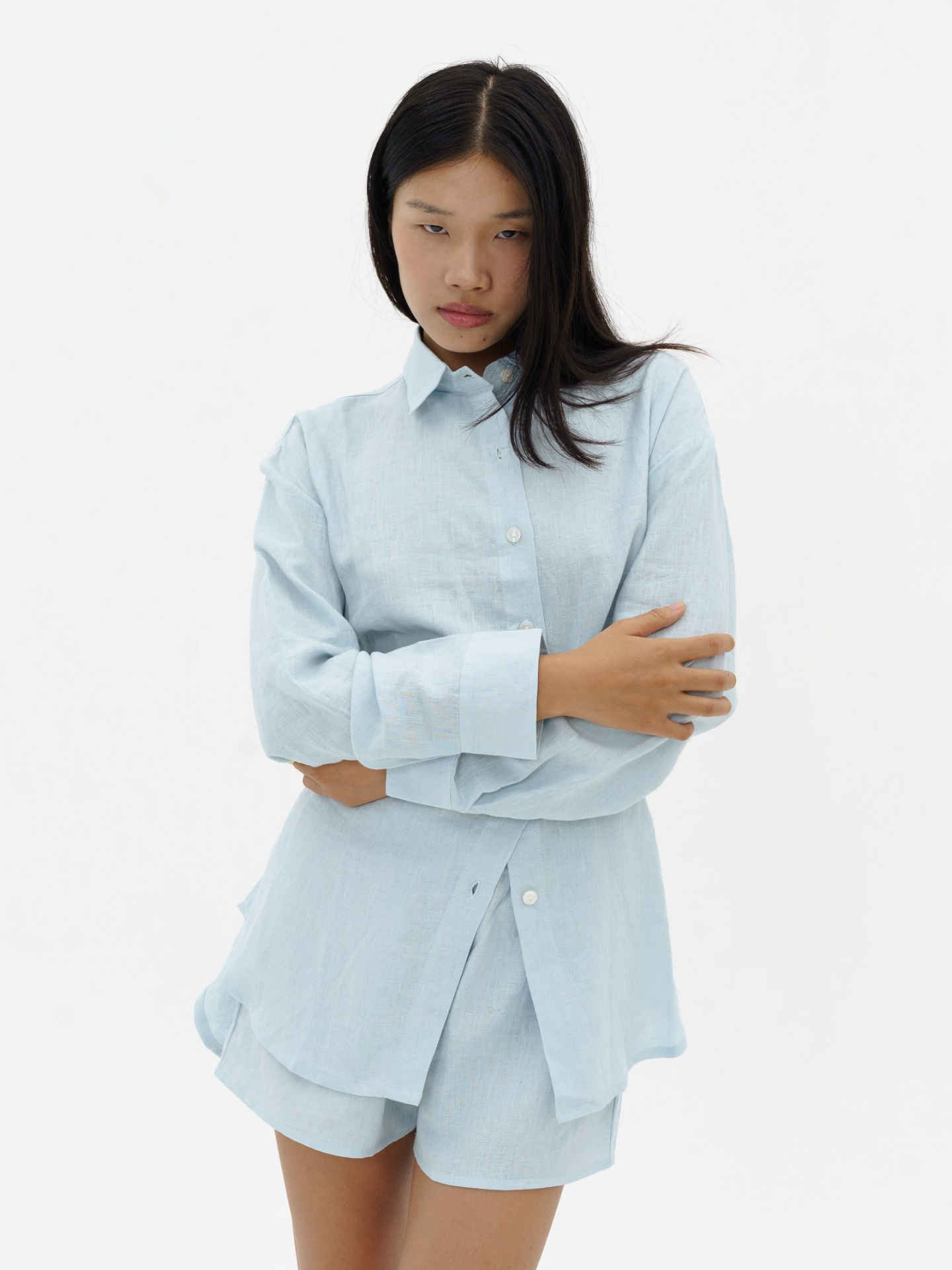 Softband Linen Shorts in Iced Blue